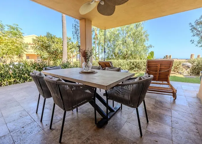 Benahavis 3br Apartment *